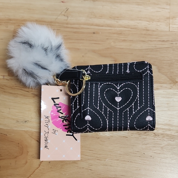 Betsey Johnson Black and Pink Heart Wallet 4 X 3 1/2 IncheS - Picture 7 of 9